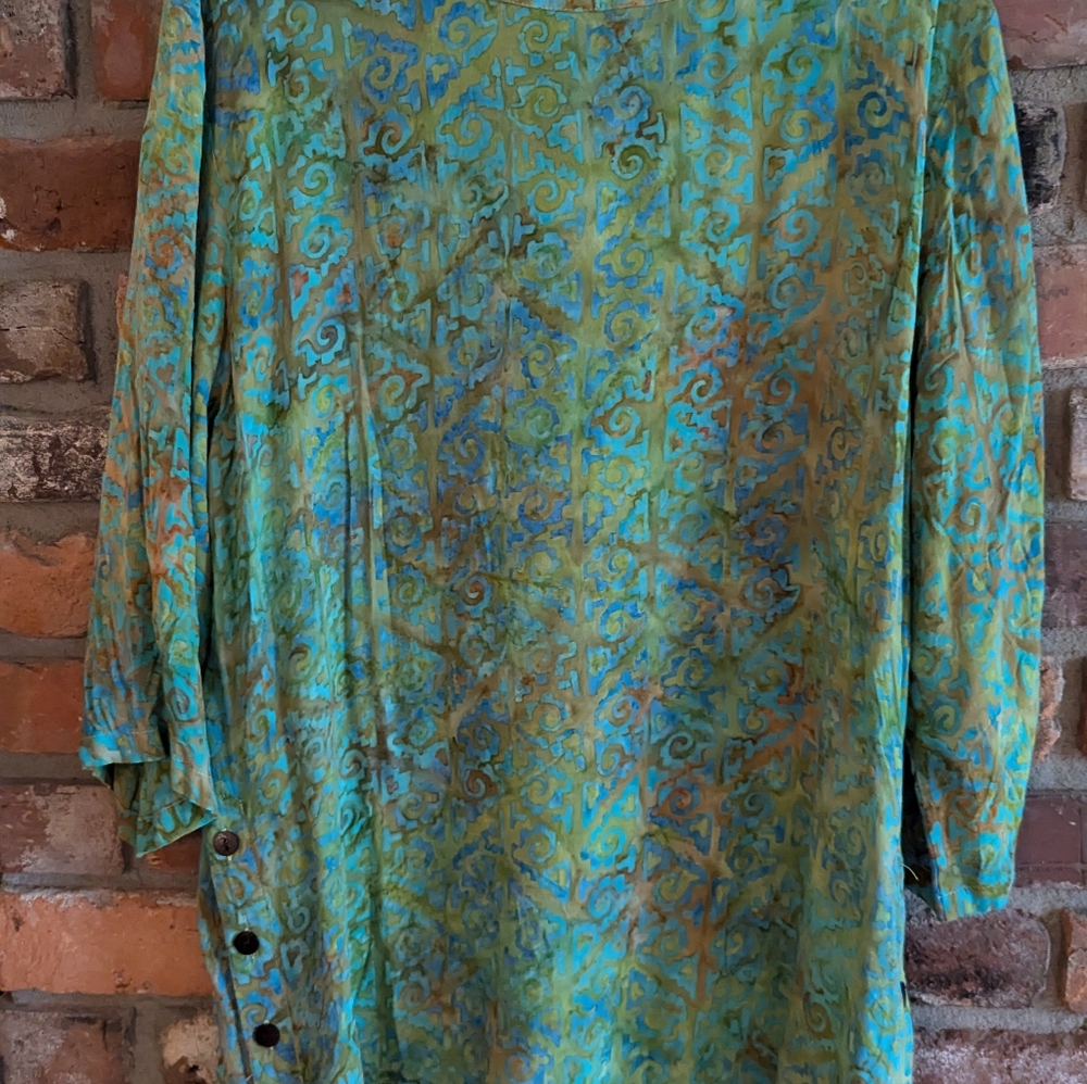 Go Fish Batik Top - Picture 4 of 5